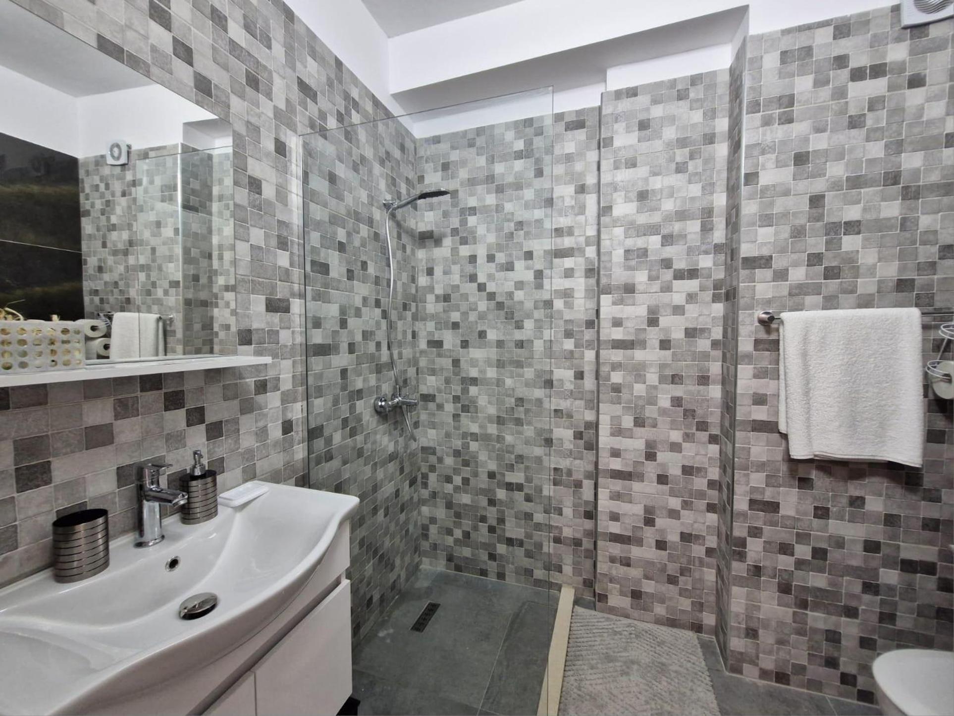 Sunset Vista Retreat Apartment Vlore Luaran gambar