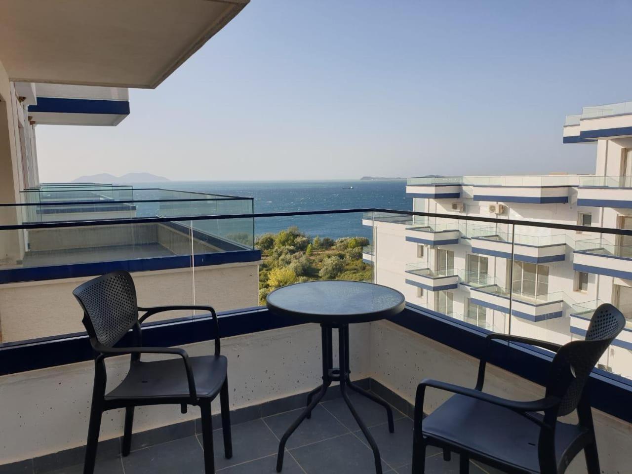 Sunset Vista Retreat Apartment Vlore Luaran gambar
